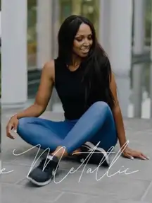 ZYIA Active Blue Metallic Light n Tight Hi Rise 7/8 Legging 24” Inseam