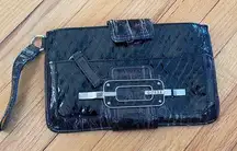 Guess Black Clutch Purse with two compartemnts