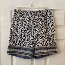 J.M.Laughlin Women’s Shorts size 4 excellent condition please see all photos