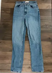 Abercrombie 90s Straight High Rise Jeans 