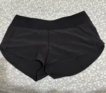 Lululemon Speed Up Shorts 2.5"