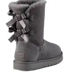 Ugg Double Bailey bow boots blue 7 winter Sherpa sheep