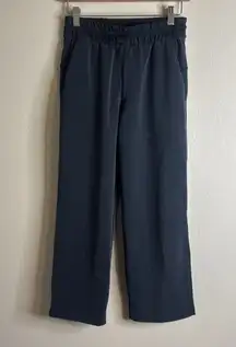 Lululemon Softstreme High-Rise Straight Leg Crop Black 24” size 4