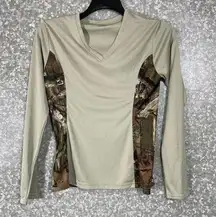 Bimini Bay Khaki Camo Sides Long Sleeve Activewear Top - Size Small - Fishing