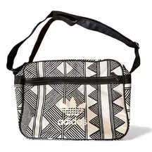 ADIDAS black and white tote/travel bag, unisex