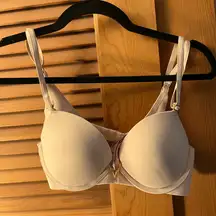 Victoria’s Secret VS push-up bra size 32C