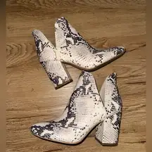 Steve Madden “Rookie”