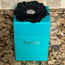 Tieks by Gavrieli Boxes for flats/display/storage with‎ black flower