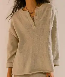 FP Beach Hailee Waffle Knit Henley Sweater Beige Pullover Top Slouchy Relaxed XS