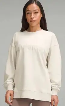 Lululemon NWT Perfectly Oversized Crewneck Sweatshirt Pullover Bone 6 graphic