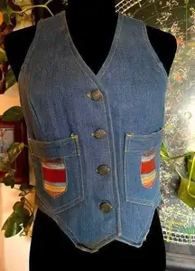 VTG 70’s Denim Button up Vest with Pockets! Size Small!