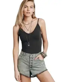 Free People Runaway Slouchy Denim Shorts, size 26