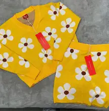 🌹NWT SWEATER LAND V-Neck Daisy Sweater Mini Skirt Set, Size S/M