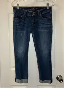 Arizona Jeans Co Medium Wash Cropped Jeans size 7