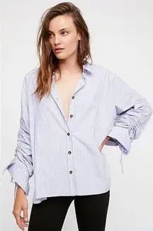 Free People It's A Cinch Blue White Striped Button Down Size XS EUC