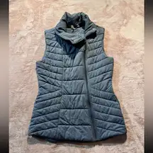 Calia by Carrie  Underwood Asymmetrical Zip Quilted Puffer Vest Gray Sz Xsmall