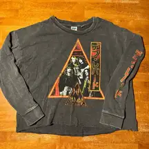 Def Leppard  Womens Sweatshirt Large Gray Crop Vintage Logo Junk food EUC