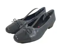 Ros Hommerson flats women’s tawny grey size 10W dress shoes