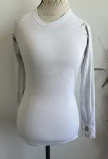LULULEMON Swiftly womens 6 white long sleeve thumbhole Run top‎ shirt tech