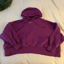 Cropped Nike hoodie