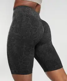 New Gymshark Adapt Animal Seamless Cycling Breathable Shorts Black Size Medium