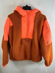 NWT  Movement Lead The Pack Fleece Pullover Half Zip Jacket