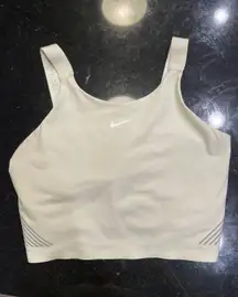 Nike Cropped Workout Tank