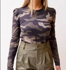 Generation Love x Revolve Puff Sleeve Josephine Top In Camo Size M
