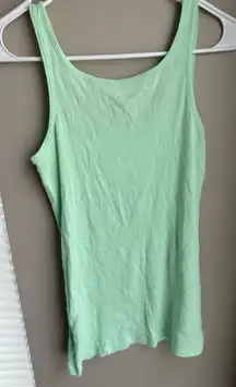 Women’s mint green tank top‎