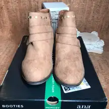 Women’s Alford Stacked Heel Motocycle Boots