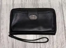 Womens Vintage Coach Black Leather Wristlet