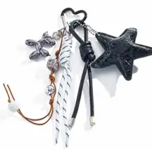 NEW Black Star & Balloon Dog Keychain Trendy Unisex Streetwear Charm