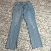 Avec Le Filles Bootcut Light Wash Distressed Open Hem Jeans