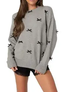 Edikted Satin Bow Applique Long Sleeve Crewneck Sweater Gray M / L