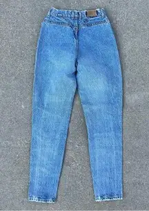 Lee Vintage 80s  high rise acid wash bareback taper leg jeans