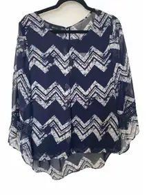 AB‎ Studio Blouse Size Large Top Lined Bodice 3/4 Sleeves Blue And Cream Chevron