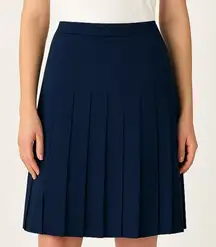 St. John Basics Navy Santana Knit Pleated Skirt Women’s Size 6 USA Knee Length