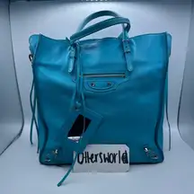 Balenciaga Supple Calfskin Papier A5 Zip Around Tote Bleu Caraibes