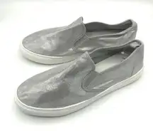 GAP Womens Slip On Silver Sneakers Size 8