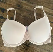 VICTORIAS SECRET WEAR EVERYWHERE BRA *32DD*