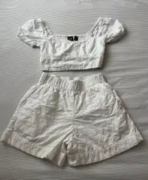 White 2 Piece Set