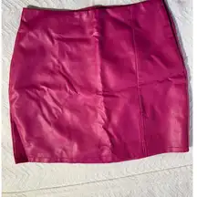 Le Lis Collection Faux Leather Skirt: