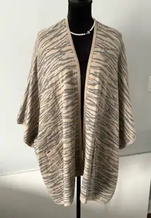 SOFT SURROUNDINGS wrap 🍁🍁🍁