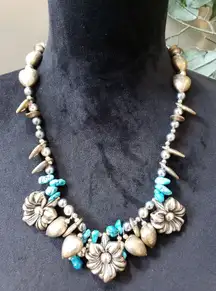 Vintage Women Turquoise & Silver Bead Brass Flower Pandant Necklaces w/ Lobster