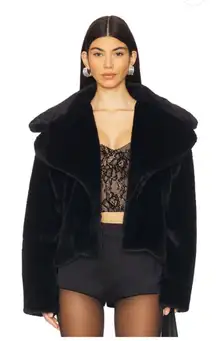 Superdown Willow Faux Fur Coat in Black, size L