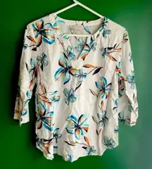 CLEARANCE! Van Heusen Tropical Cruise Top Blouse EUC! Size‎ Medium