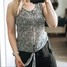 Oatt USA Beachy Boho Tie Front Chevron Patterned Tank Top Blouse Size S