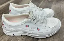 Skechers Shoes Womens 7.5 White Divine Bloom Slip-On Embroidered Flowers 23775