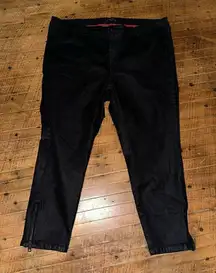 Universal Standard business casual 20 black minimalist pants