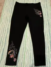 Betsey Johnson Black Leggings with Floral Design